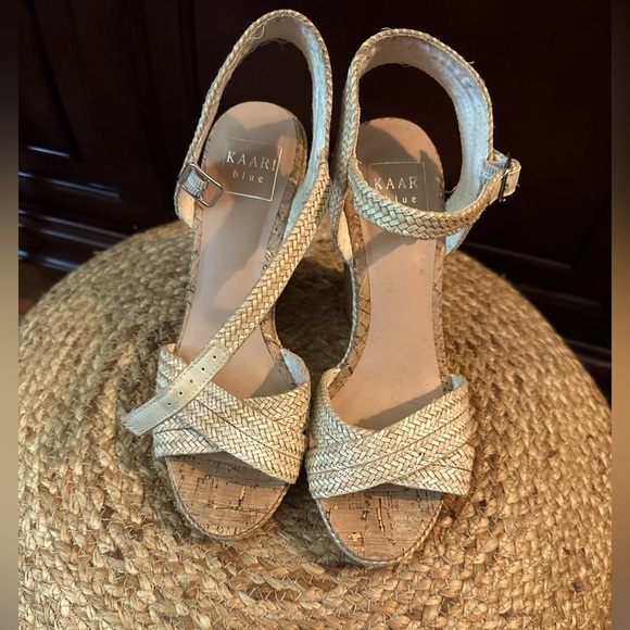 Kaari Blue Melina - Picture 1 of 6